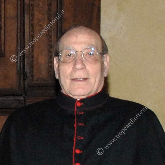 Rev.mo Sac. Canonico Don Francesco Muscia - foto Libertino